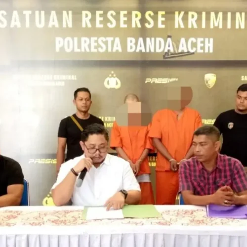 Kedua pelaku yang diduga terlibat kasus pencurian becak motor di Banda Aceh