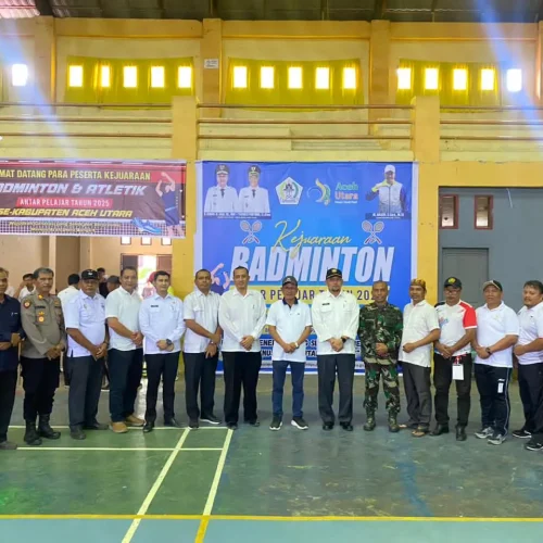 Foto: Bupati Aceh Utara Membuka Acara kejuaran Bulutangkis dan atletik antar pelajar tahun 2025, kegiatan berlangsung di Gedung Olahraga (GOR) Lhoksukon, rabu (15/10) dihadiri para pelajar se Aceh Utara.