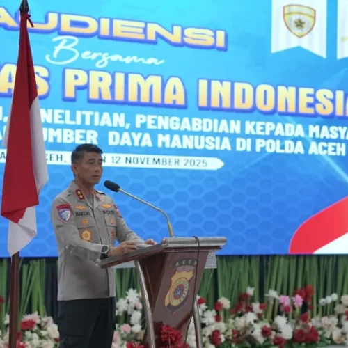 Foto: Kapolda Aceh Irjen Pol. Drs. Marzuki Ali Basyah memberikan arahan dan kata sambutan