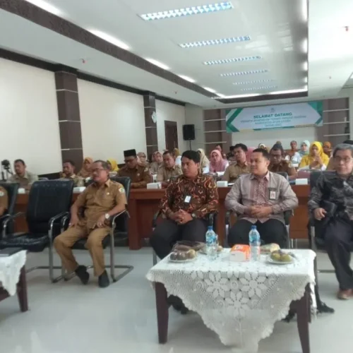 Foto: Kepala SKPK, para Kabid, Kabag, Kepala Puskesmas dan pejabat terkait lainnya mengikuti Bimtek Inovator