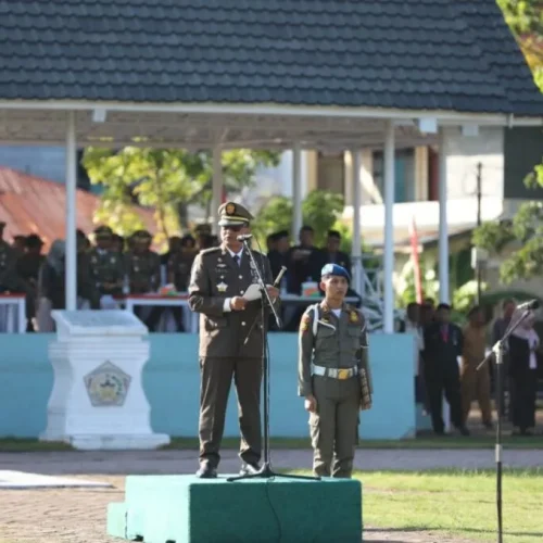 FOTO: Pj Walikota Lhoksumawe memimpin upacara HUT Satpol PP dan WH se-Aceh di Kota Lhokseumawe