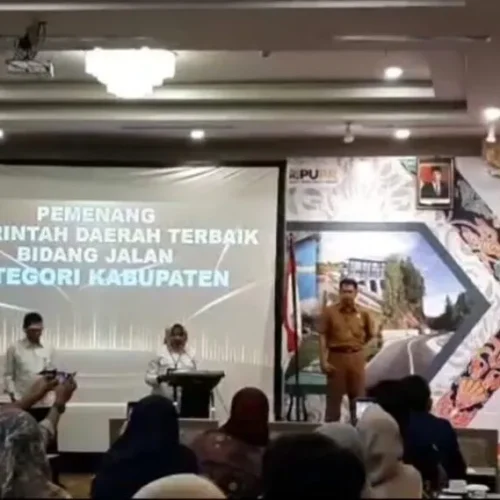FOTO:  Rapat Kerja (Raker) Dana Alokasi Khusus (DAK) Fisik Infrastruktur Daerah Kementerian  PUPR Tahun 2023 di Hotel Grand Keisha, Yogyakarta, Senin (10/7/2023)