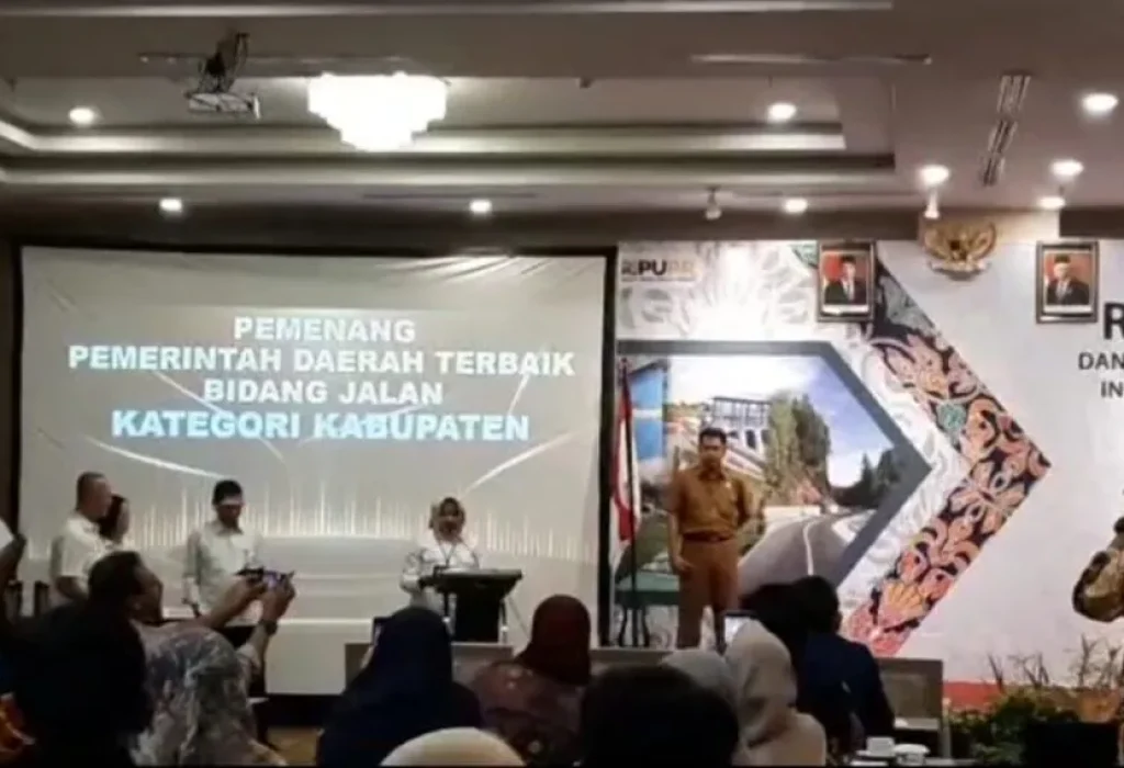 FOTO:  Rapat Kerja (Raker) Dana Alokasi Khusus (DAK) Fisik Infrastruktur Daerah Kementerian  PUPR Tahun 2023 di Hotel Grand Keisha, Yogyakarta, Senin (10/7/2023)