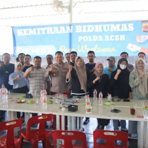 FOTO: Kabid Humas Polda Aceh Kombes Joko Krisdiyanto melalui Kaur Mitra Subbid Penmas Kompol Yasir mengajak insan pers atau wartawan membantu Polri menjaga kamtibmas lewat pemberitaan yang bersifat edukatif dan informatif.