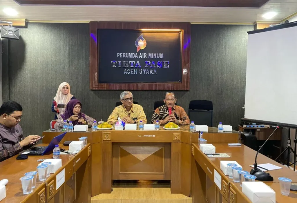 Foto: Tirta Pase melakukan Bimbingan Teknis bagi pegawai yang membidangi keuangan, pajak, Aset dan Satuan pengawas Internal (SPI) kegitan dilaksnakan selama dua hari dari tanggal 8-9 November 2023 di ruang room Perumda Tirta Pase yang di ikuti 17 personel,