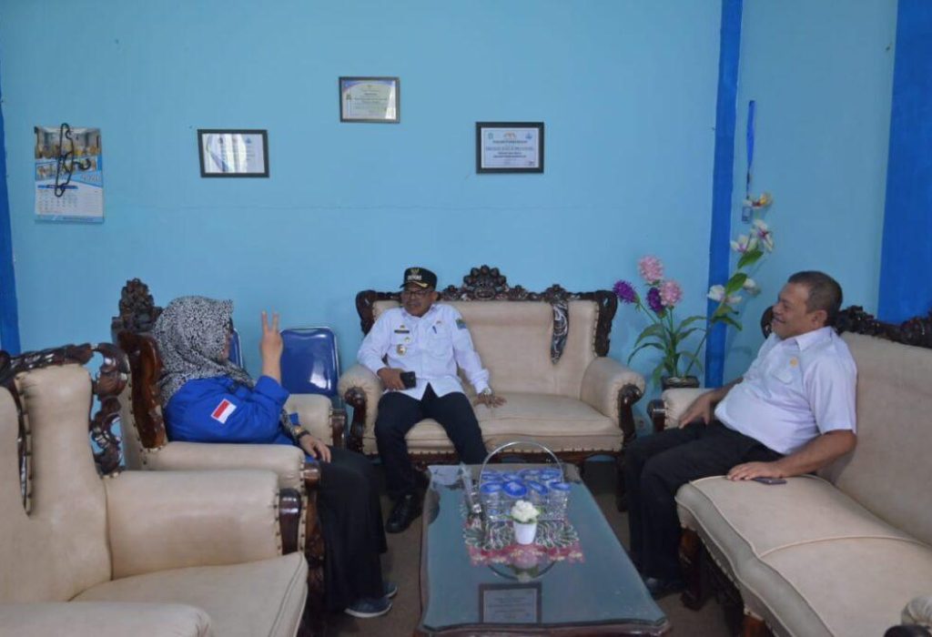 Foto: Penjabat Bupati Aceh Jaya, Dr. A. Murtala., M.Si., melakukan kunjungan kerja ke Dinas Kependudukan dan Pencatatan Sipil Kabupaten Aceh Jaya