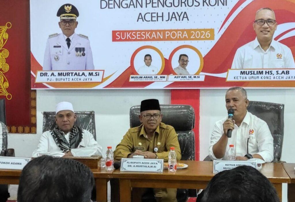 Foto: Pj. Bupati Aceh Jaya, Dr. A. Murtala, M.Si, silaturahmi dengan Komite Olahraga Nasional Indonesia (KONI) Aceh Jaya di Kantor KONI Aceh Jaya