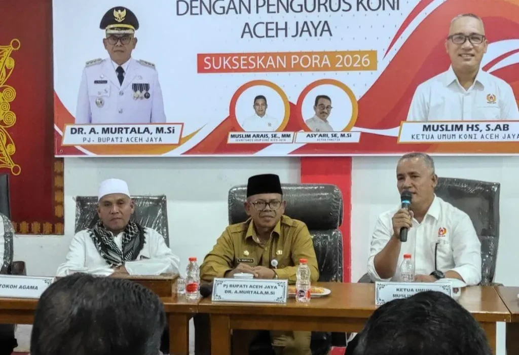 Foto: Pj. Bupati Aceh Jaya, Dr. A. Murtala, M.Si, silaturahmi dengan Komite Olahraga Nasional Indonesia (KONI) Aceh Jaya di Kantor KONI Aceh Jaya