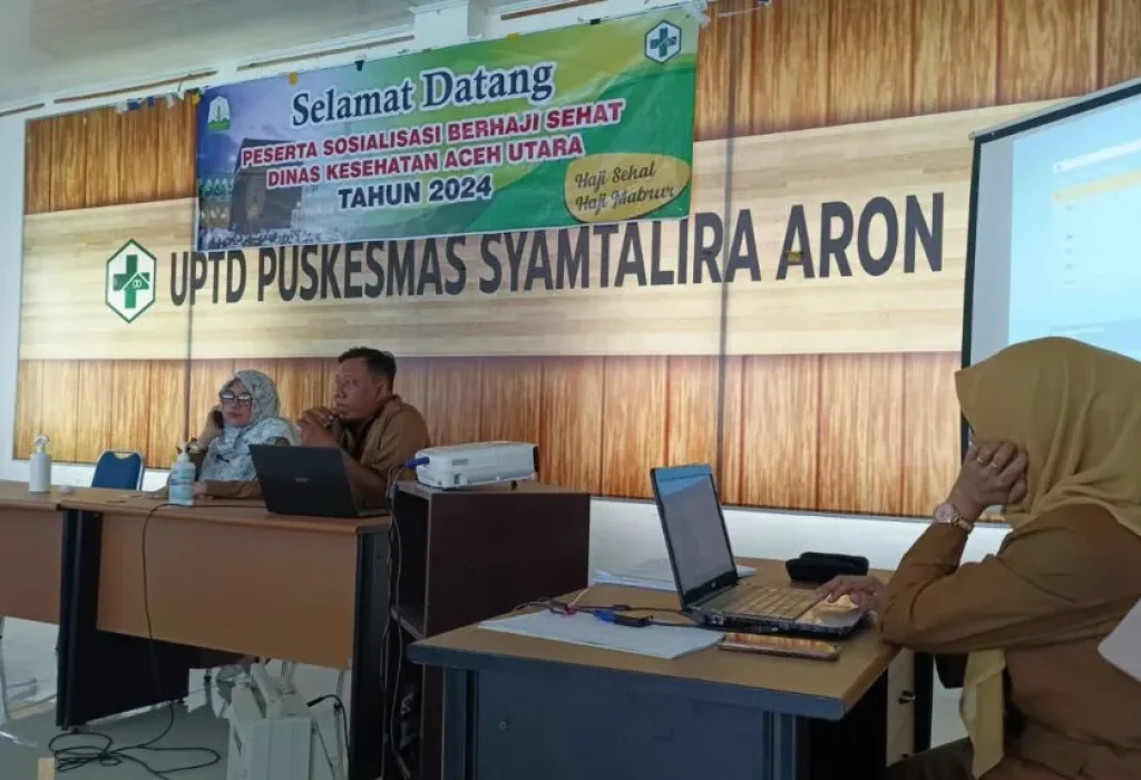 Foto: Kabid Pengendalian dan Pemberantasan Penyakit (P2P) dr. Ferianto, pada kegiatan Sosialisasi berhaji sehat yang digelar di UPTD Pusat Pelayanan Kesehatan Masyarakat (Puskesmas) Syamtalira Aron, Desa Simpang Mulieng Aceh Utara