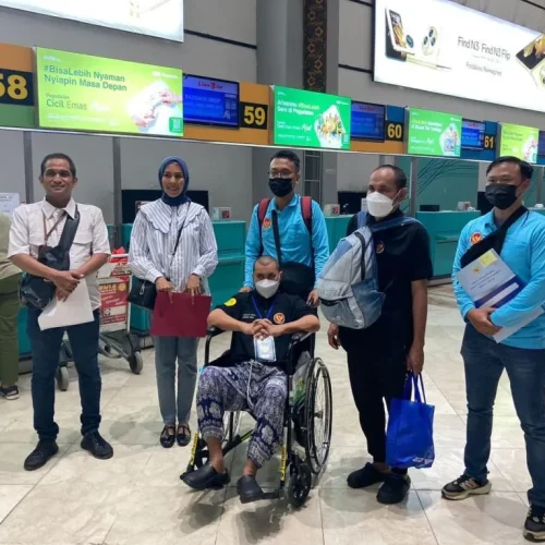 Foto: Gubernur Aceh melalui Badan Penghubung Pemerintah Aceh (BPPA) di Jakarta kembali memfasilitasi pemulangan dua Anak Buah Kapal (ABK) usai menjalani penahan di Thailand.