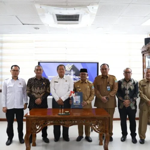 Foto: Pemerintah Kabupaten Aceh Jaya kembali meraih opini Wajar Tanpa Pengecualian (WTP) yang ke-11 kalinya secara berturut-turut dari Laporan Hasil Pemeriksaan (LHP) BPK Perwakilan Provinsi Aceh atas Laporan Keuangan Pemerintah Kabupaten Aceh Jaya Tahun Anggaran 2023.