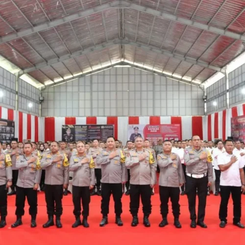 Foto: Kapolda Aceh Irjen Achmad Kartiko mengapresiasi inovasi dan kinerja Polresta Banda Aceh dan jajarannya yang mampu meningkatkan kepercayaan masyarakat atau public trust dalam hal pelayanan.