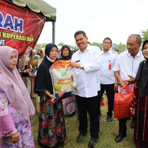 Foto: Pemerintah Kota (Pemko) Lhokseumawe hadirkan kembali Pasar Tani dengan semangat mendukung ketersediaan pangan dan stabilisasi harga melalui Gerakan Pangan Murah