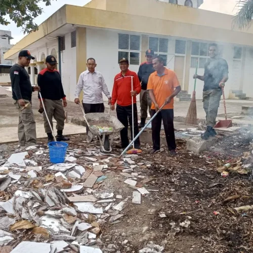 Foto: Foto : Aksi BIS di Masjid Baitul Mukhlisin, Sampoiniet Kecamatan Baktiya Barat