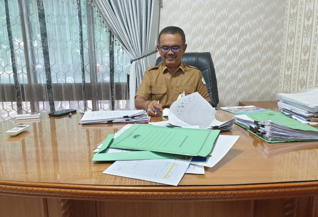 Foto: Kepala DPMPPKB Aceh Utara, Fuad Mukhtar, S.Sos., M.S.M.,