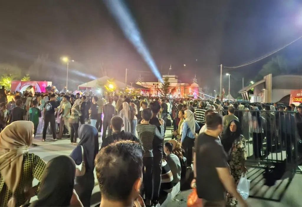 Foto: Masyarakat Aceh memadati Event Bhayangkara Fest 2024 di Area PKA