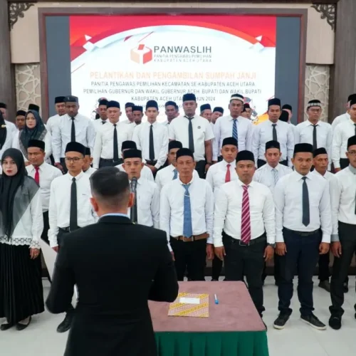 Foto; 81 Panwaslihcam Dilantik Oleh Ketua Panwaslih Kabupaten Aceh Utara