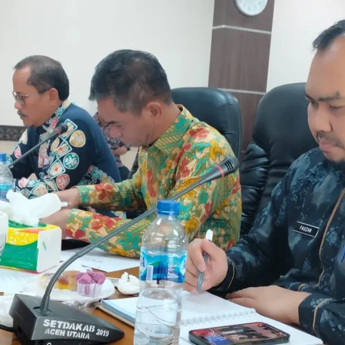 Foto: rapat Koordinasi Persiapan Kirab Api PON Ke XXI 2024, berlangsung di Oproom Kantor Bupati di Landing Kecamatan Lhoksukon, Kamis, 22 Agustus 2024.