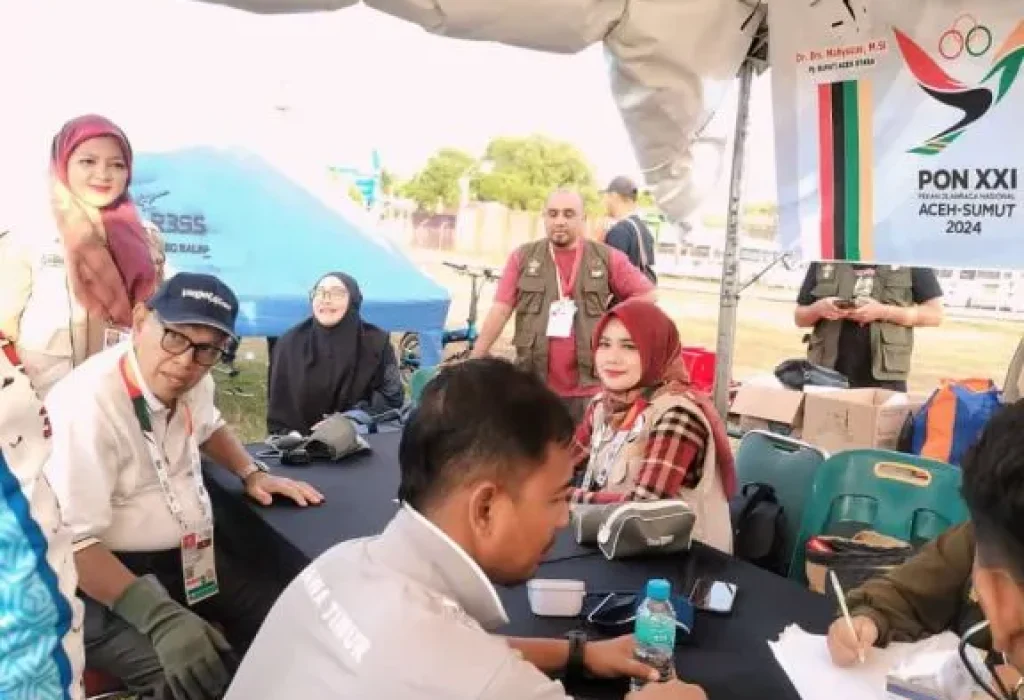 Foto: Posko Kesehatan yang disiapkan oleh Panitia Pelaksana PON dan Pemkab Aceh Utara terus siaga di venue aerosport Bandara Malikussaleh Kecamatan Muara Batu.
