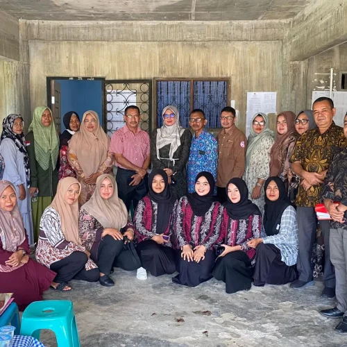 Foto: Pemerintah Kabupaten Aceh Utara semakin serius menangani masalah stunting dengan melaksanakan audit kasus stunting (AKS) di berbagai kecamatan. Salah satu audit tersebut dilakukan di Kecamatan Syamtalira Aron pada Kamis, 10 Oktober 2024.