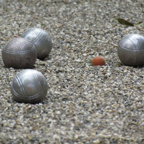 Foto: Alat yang dipergunakan paa kegitan Petanque