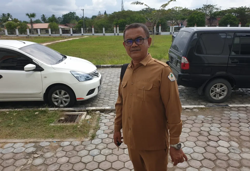 Foto: Kepala DPMPPKB Aceh Utara, Fuad Mukhtar, S.Sos., M.S.M.,